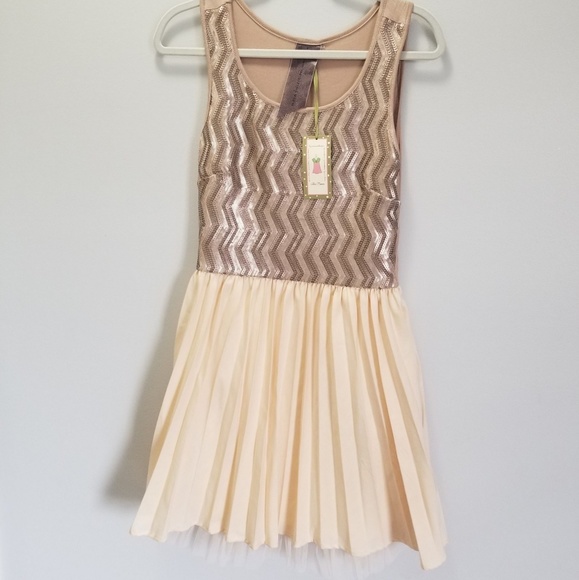 NWT ModCloth Party Dress - Picture 3 of 8